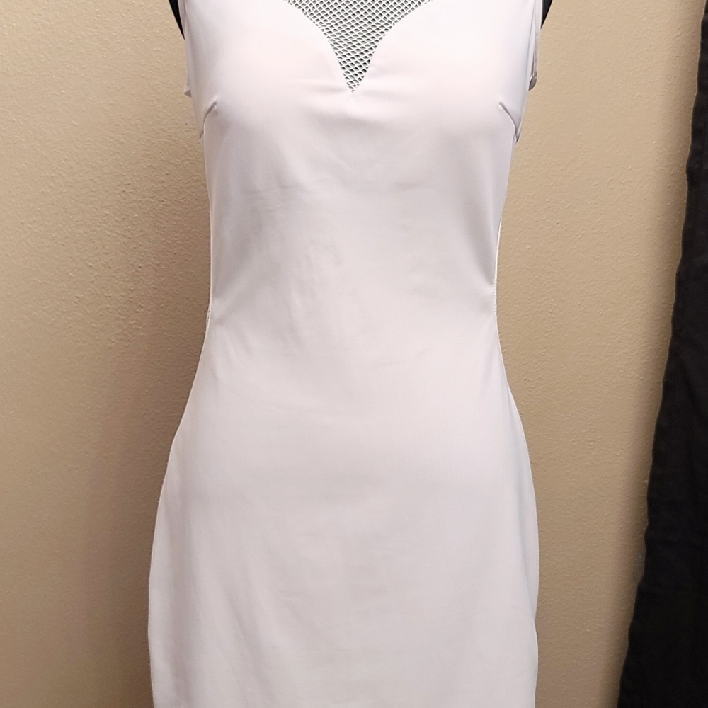 NWT Sara Boo Sleeveless Dress Size M